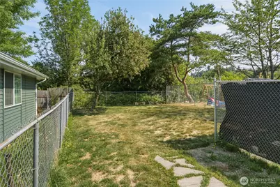 4424 S Holly Street, Seattle, WA 98118 - Photo 22