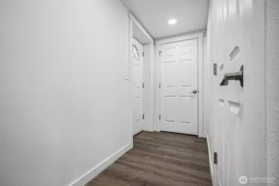 4424 S Holly Street, Seattle, WA 98118 - Photo 32