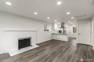 4424 S Holly St, Seattle, WA 98118 - Photo 6