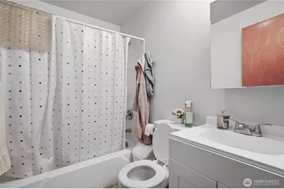 4803 S Henderson Street, Seattle, WA 98118 - Photo 16