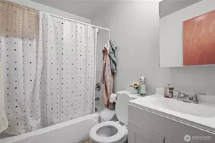 4803 S Henderson St, Seattle, WA 98118 - Photo 16