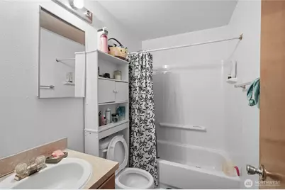 4803 S Henderson Street, Seattle, WA 98118 - Photo 22
