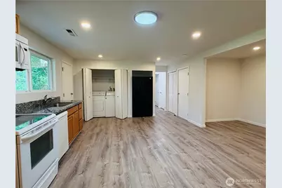 14618 NE 178th Street, Woodinville, WA 98072 - Photo 20