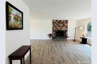 14618 NE 178th Street, Woodinville, WA 98072 - Photo 2