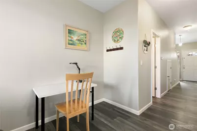 2754 Comet Street, Milton, WA 98354 - Photo 8