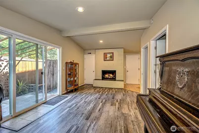 21220 Shell Valley Road, Edmonds, WA 98026 - Photo 22
