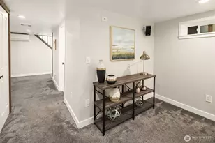10025 Ashworth Ave N, Seattle, WA 98133 - Photo 22