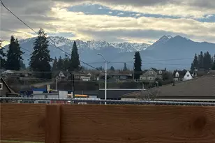 1202 Georgiana St, Port Angeles, WA 98362 - Photo 12