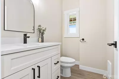 312 W 3rd Street, Everson, WA 98247 - Photo 22