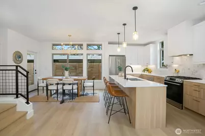 10183 NE 112th Place, Kirkland, WA 98033 - Photo 6