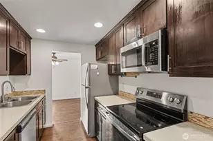 1420 153rd Ave NE, Bellevue, WA 98007 - Photo 8