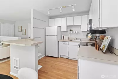 756 State Street S #756A, Kirkland, WA 98033 - Photo 8