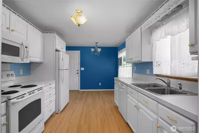 1019 Lybarger Street NE, Olympia, WA 98506 - Photo 4