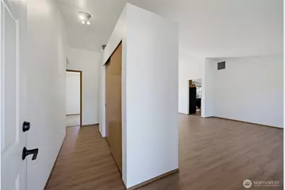 15012 2nd Avenue E, Tacoma, WA 98445 - Photo 4