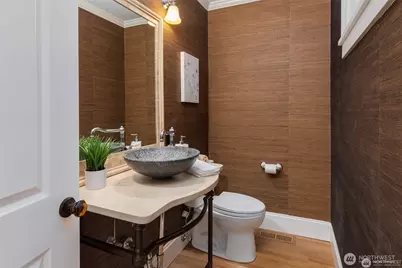 1126 33rd Avenue S, Seattle, WA 98144 - Photo 12