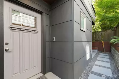 4507 Linden Avenue N #A, Seattle, WA 98103 - Photo 4