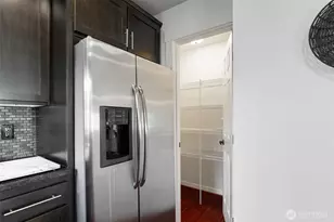 4507 Linden Ave N, Seattle, WA 98103 - Photo 12