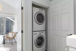 4507 Linden Ave N, Seattle, WA 98103 - Photo 20