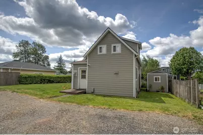 664 NW New York Avenue, Chehalis, WA 98532 - Photo 30