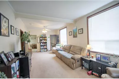 664 NW New York Avenue, Chehalis, WA 98532 - Photo 4