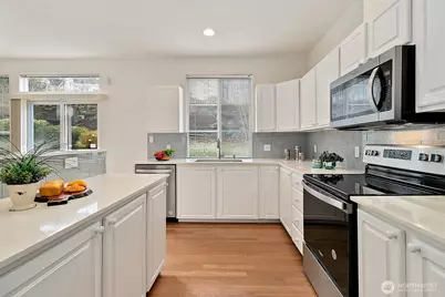 5275 164th Avenue SE, Bellevue, WA 98006 - Photo 14