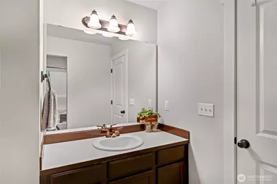 124 147th Place SE, Lynnwood, WA 98087 - Photo 22