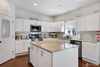 124 147th Place SE, Lynnwood, WA 98087 - Photo 14