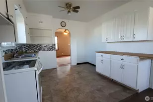 112 E Lind St, Lind, WA 99341 - Photo 4