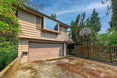 14048 41st Avenue NE, Seattle, WA 98125 - Photo 18