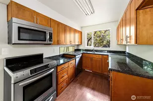 14048 41st Ave NE, Seattle, WA 98125 - Photo 8