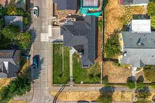 8215 4th Ave NE, Seattle, WA 98115 - Photo 30
