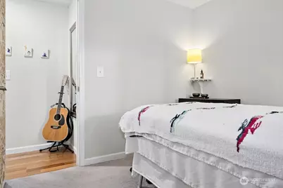 21013 NE 60th Place, Redmond, WA 98053 - Photo 22