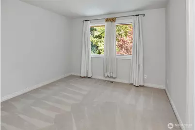 17186 SE 58th Street, Bellevue, WA 98006 - Photo 26