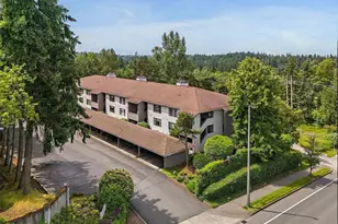 13605 NE 8th St, Bellevue, WA 98005 - Photo 24