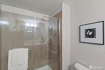 2911 2nd Avenue #506, Seattle, WA 98121 - Photo 22