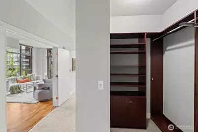 2911 2nd Avenue #506, Seattle, WA 98121 - Photo 20