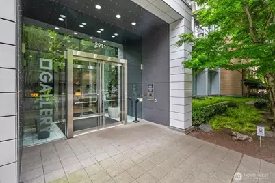 2911 2nd Avenue #506, Seattle, WA 98121 - Photo 2