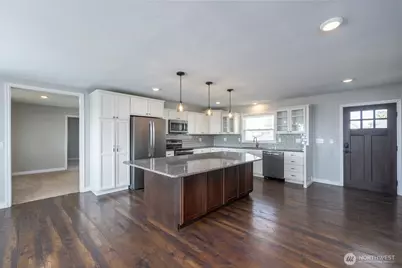 225 NE Widmer Drive, Royal City, WA 99357 - Photo 6