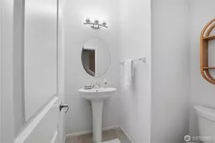 2908 SW Raymond St, Seattle, WA 98126 - Photo 6