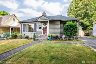 611 24th Ave, Longview, WA 98632 - Photo 2
