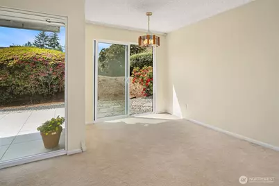 2501 Canterbury Lane E #119, Seattle, WA 98112 - Photo 10