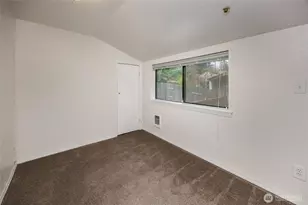 19708 N Park Ave N, Shoreline, WA 98133 - Photo 16