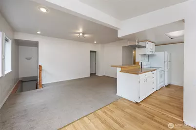 19708 North Park Avenue N, Shoreline, WA 98133 - Photo 4