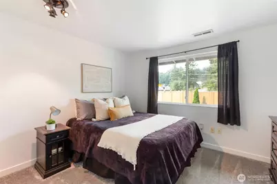 10009 NE 141st Street, Kirkland, WA 98034 - Photo 22