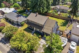 6505 NE Arrowhead Dr, Kenmore, WA 98028 - Photo 1