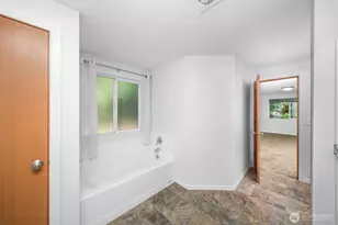 6140 Miller Rd NW, Olympia, WA 98502 - Photo 16