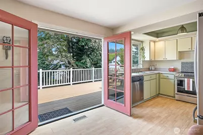 3021 NE 194th Street, Lake Forest Park, WA 98155 - Photo 8