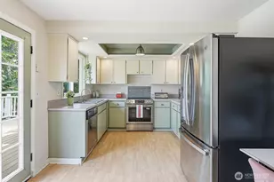 3021 NE 194th St, Lake Forest Park, WA 98155 - Photo 10