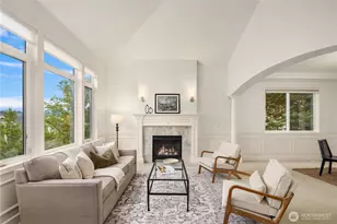 2759 NW Pine Cone Pl, Issaquah, WA 98027 - Photo 2