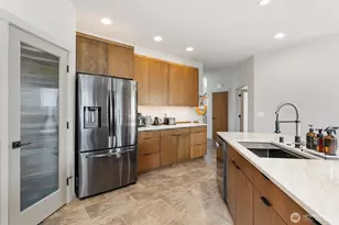 1035 51st Pl SW, Everett, WA 98203 - Photo 10